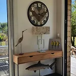 Charmantes Holzhaus In Einer Gruenen Umgebung By Interhome