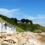 Dom wakacyjny Charmantes Holzhaus In Einer Gruenen Umgebung By Interhome