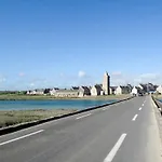 Charmantes Holzhaus In Einer Gruenen Umgebung By Interhome Dom wakacyjny *