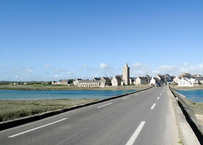 Charmantes Holzhaus In Einer Gruenen Umgebung By Interhome 度假居 *